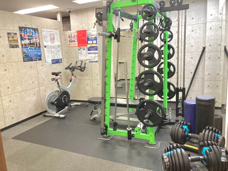 町田店　スミスマシン①