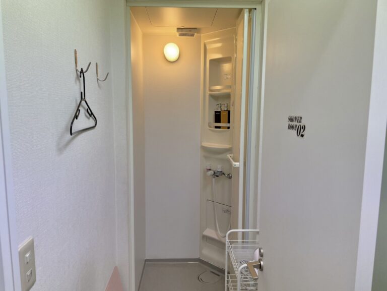 新宿西口　シャワールーム