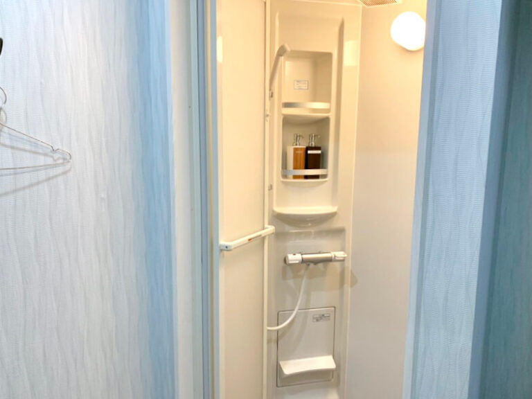 浦和　シャワー室②