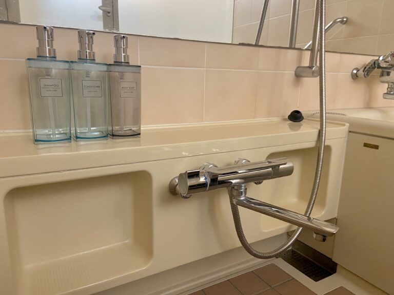 十三　シャワールーム