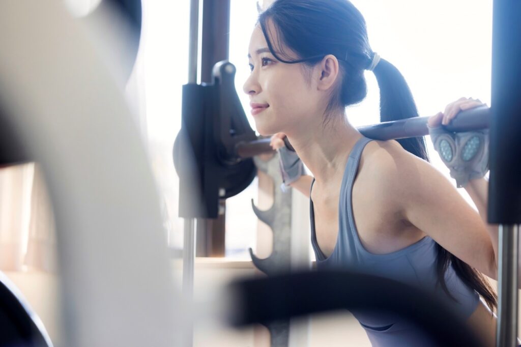 パーソナルトレーニングではどんなメニューを行う？内容やセッションの流れ