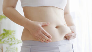 贅肉の落とし方にはポイントがある？脂肪が蓄積する原因や効果的な落とし方を解説